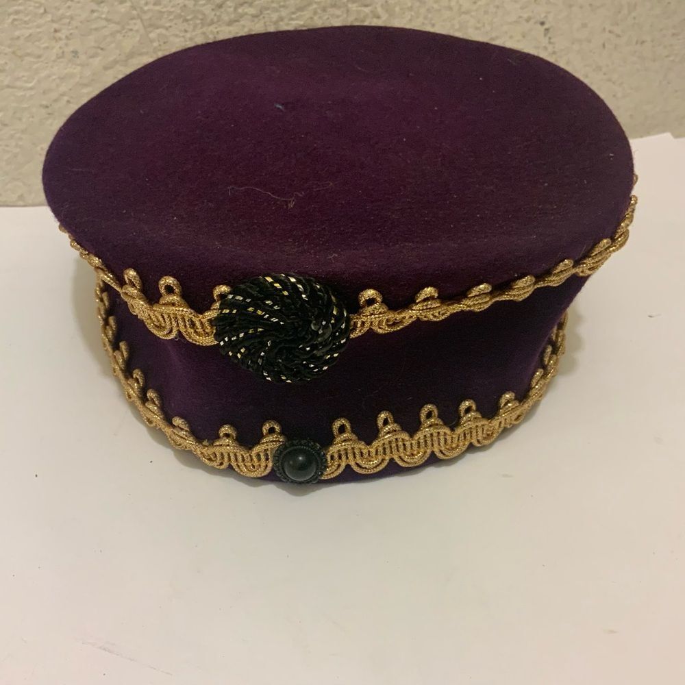 Vintage purple 100%  Wool Hat gold accents